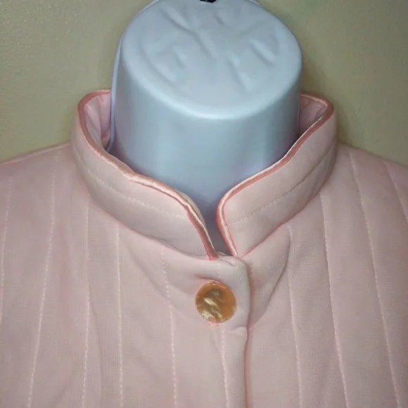 Vintage 1950's Pink Mandarin Collared, Pearl Buttoned, Quilted Nylon Bed Jacket - Picture 2 of 8